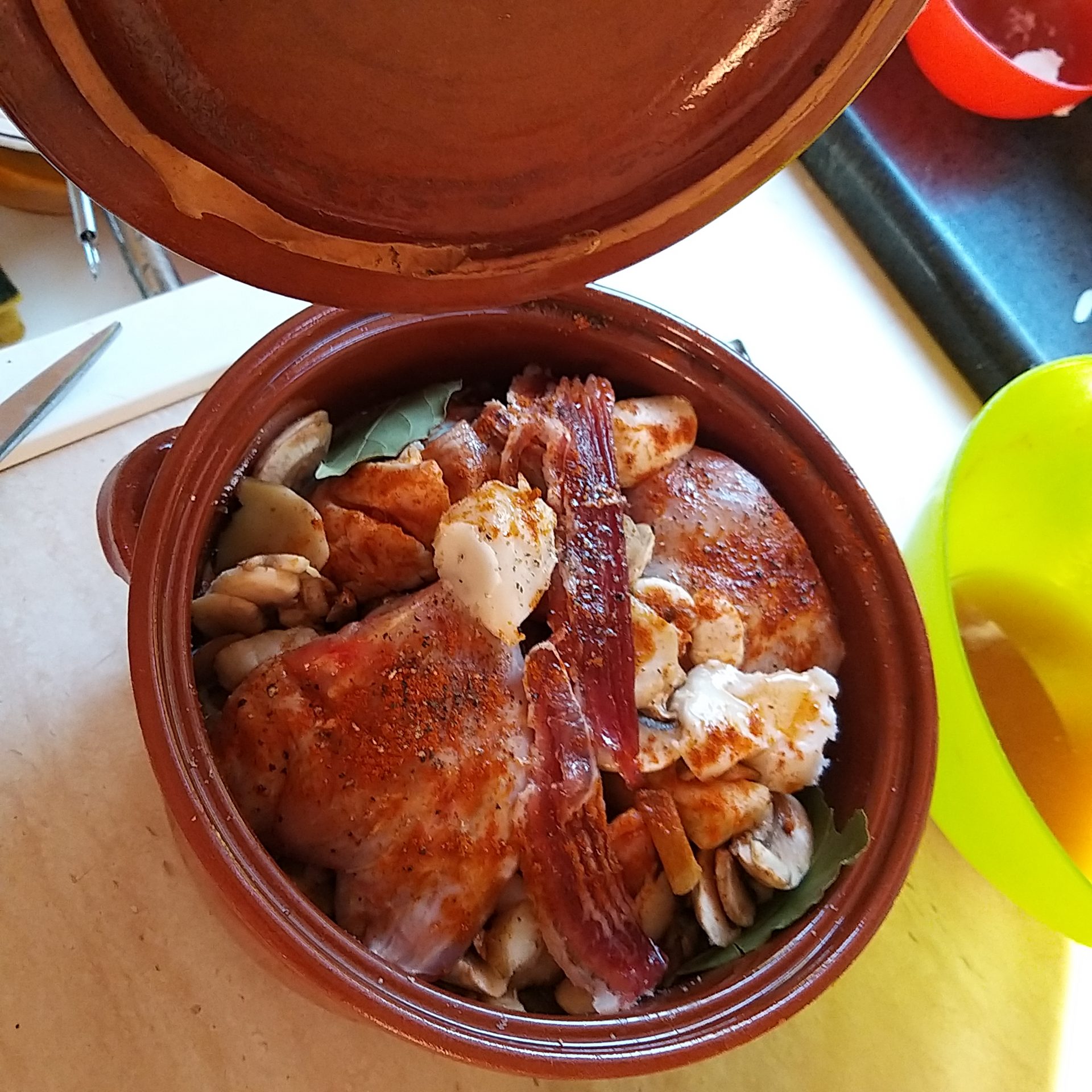Baked rabbit with potatoes in Clay Pot Bulgarian Recipe ⋆ Mommyontheship